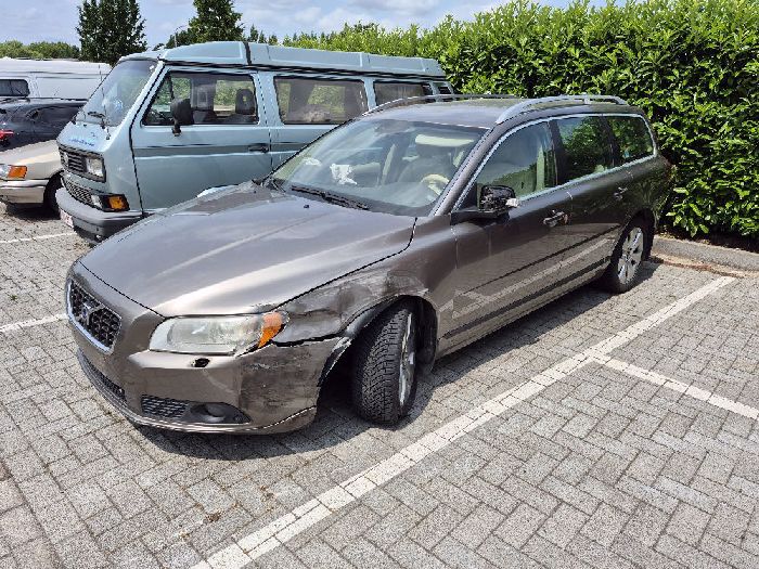 Auto 140257-12.jpg